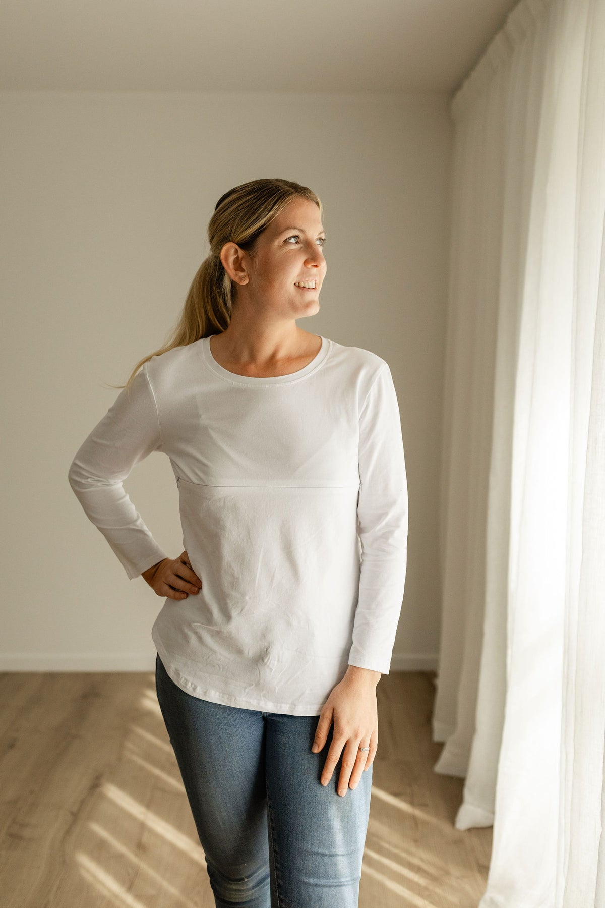 Breastfeeding Front Zip Long Sleeve Top White